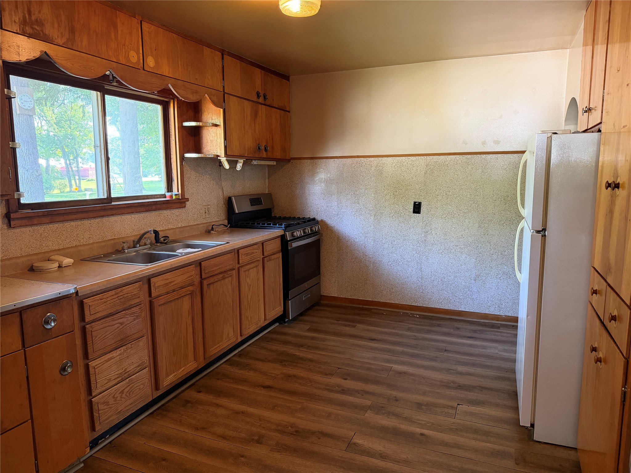 Property Photo #8