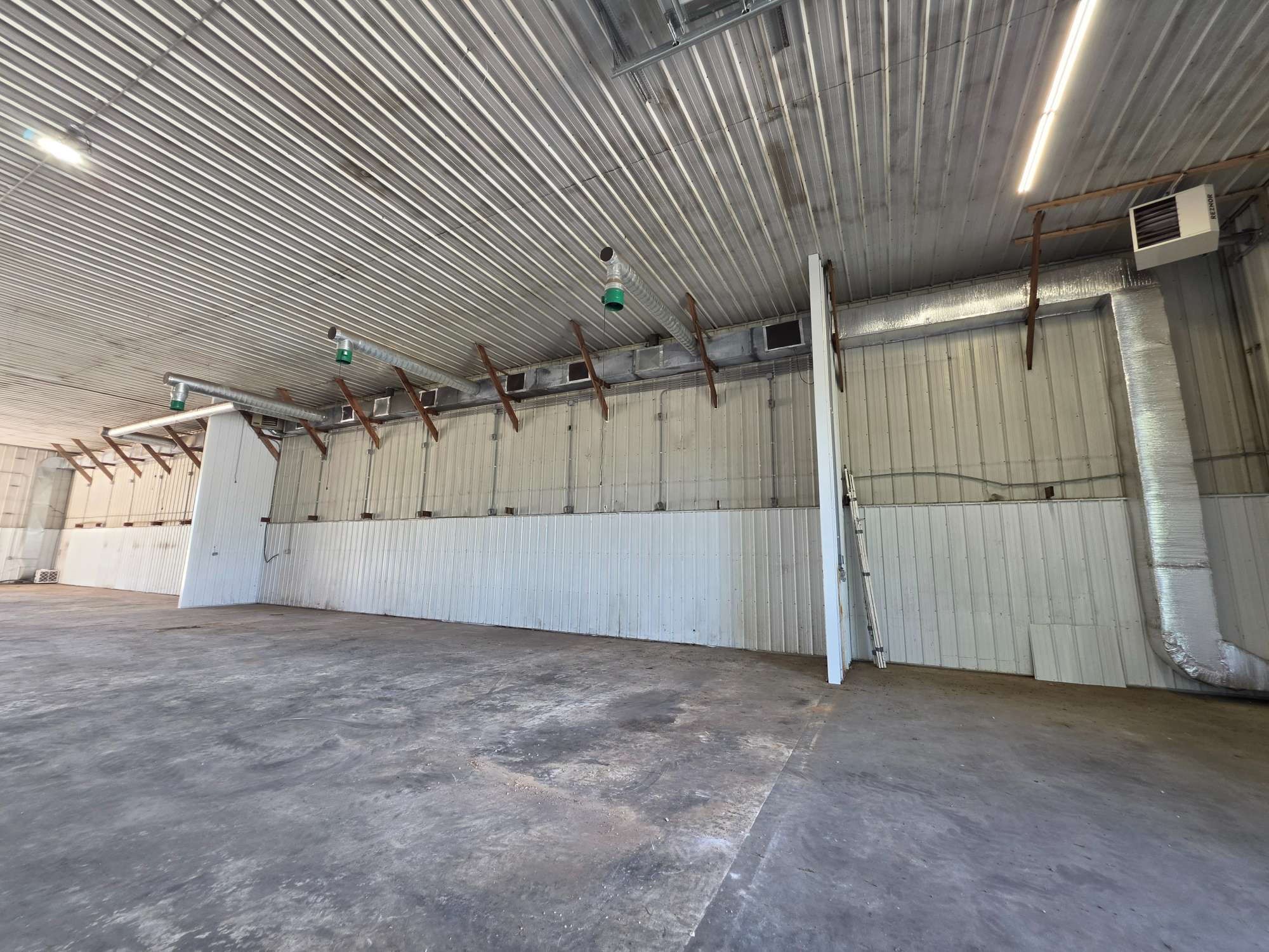 Property Photo #11