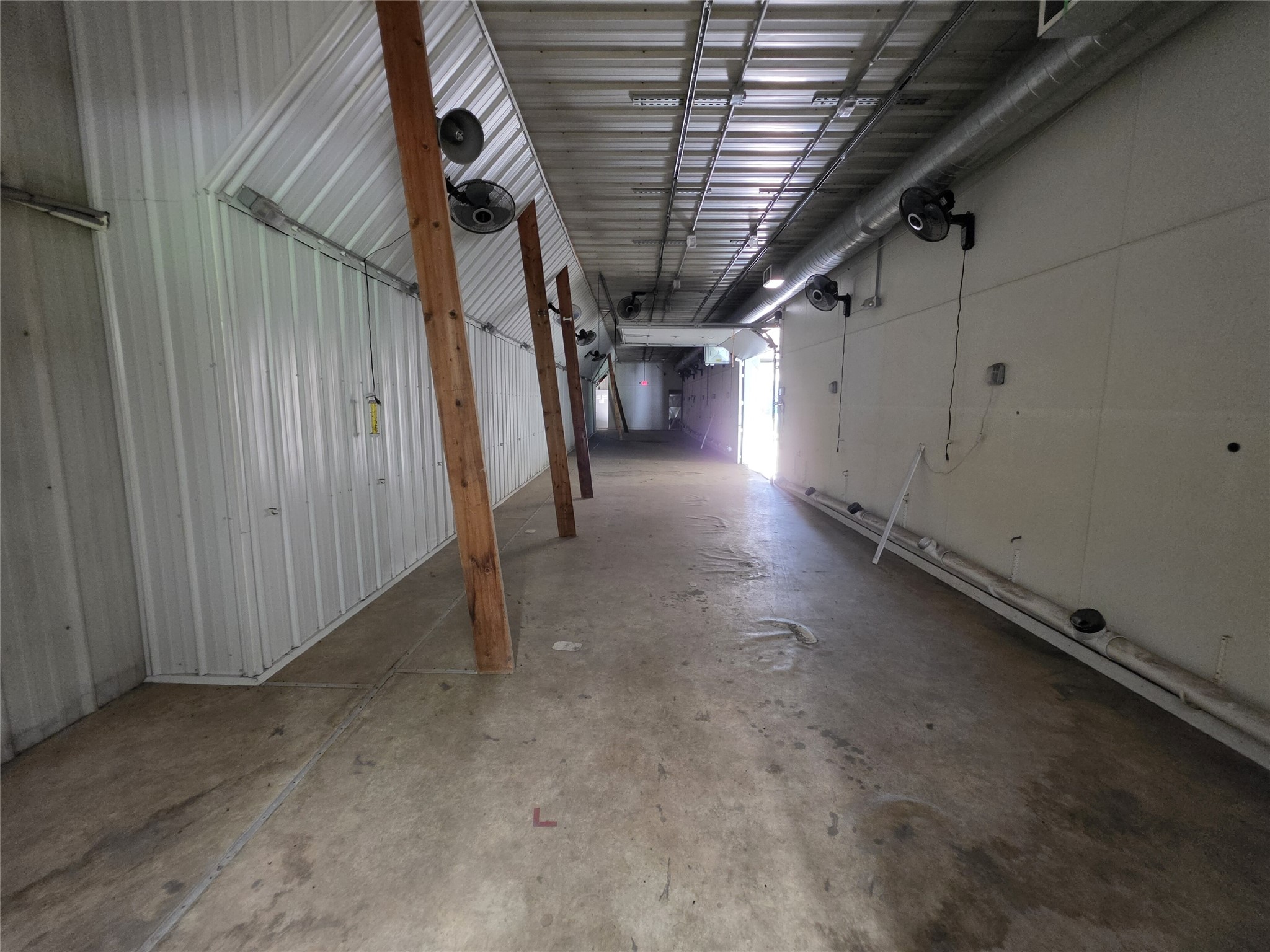 Property Photo #16