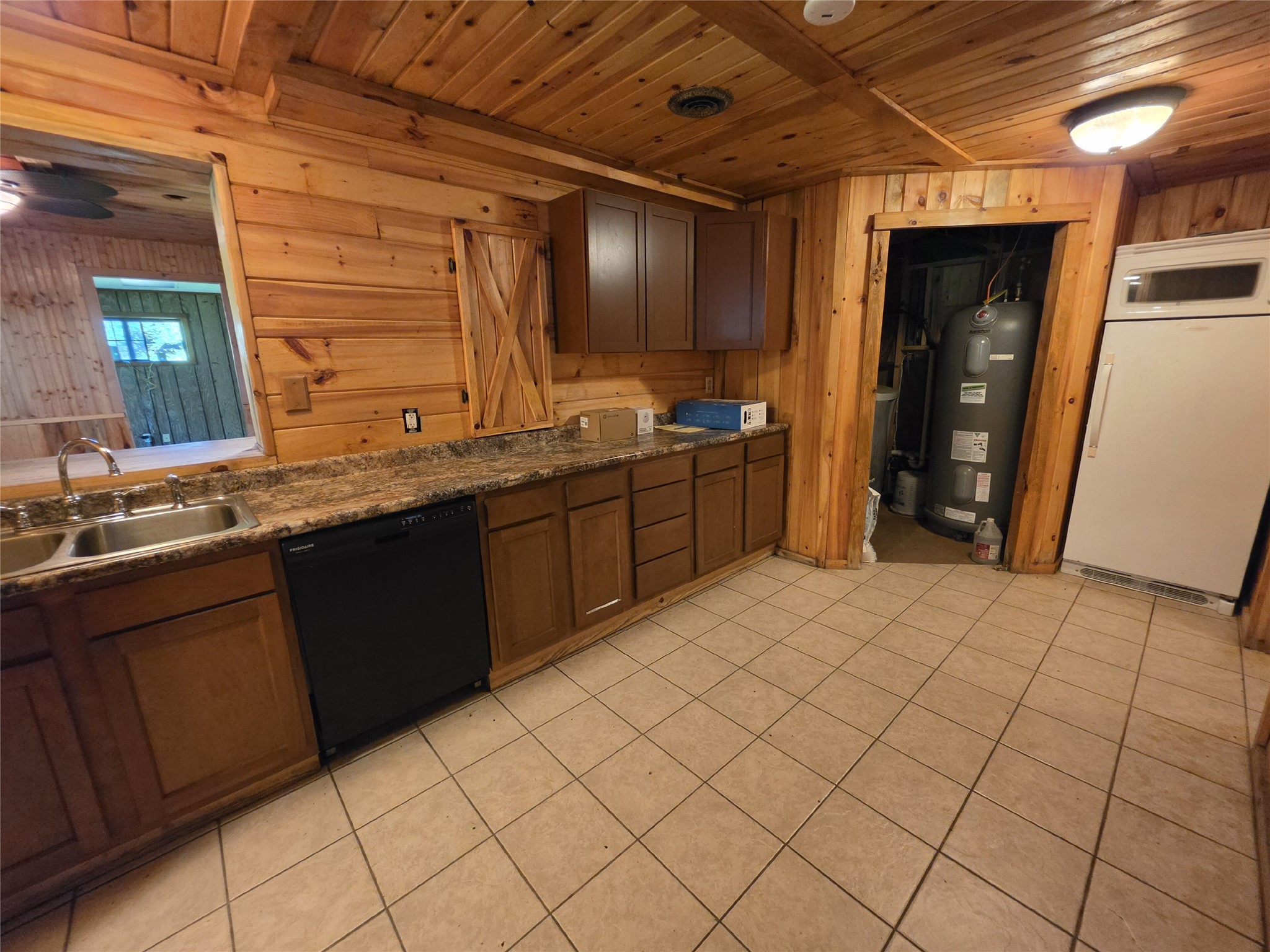Property Photo #34