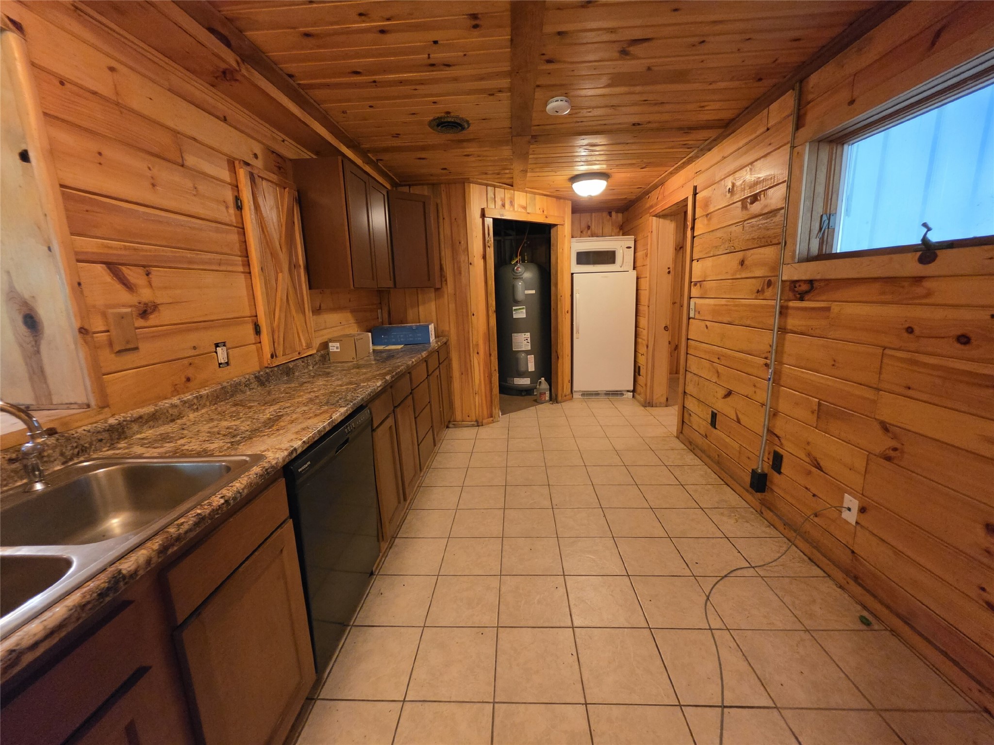 Property Photo #35