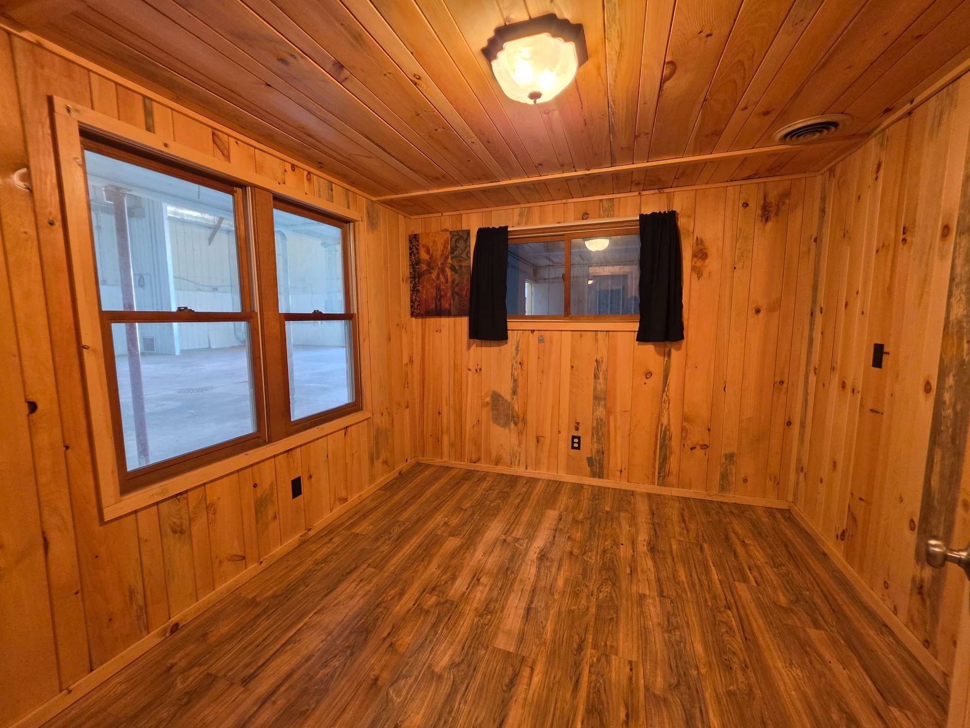 Property Photo #36