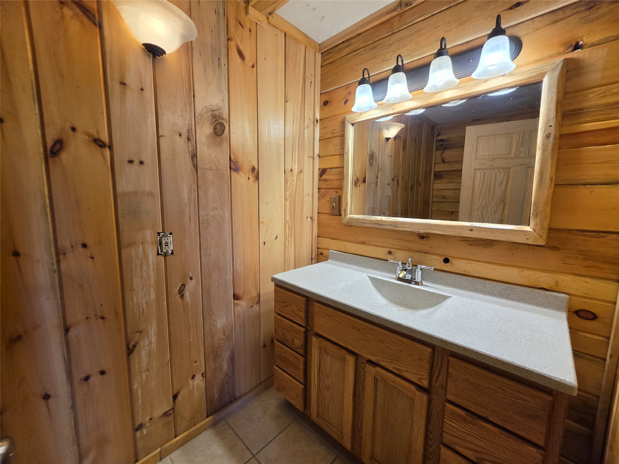 Property Photo #47