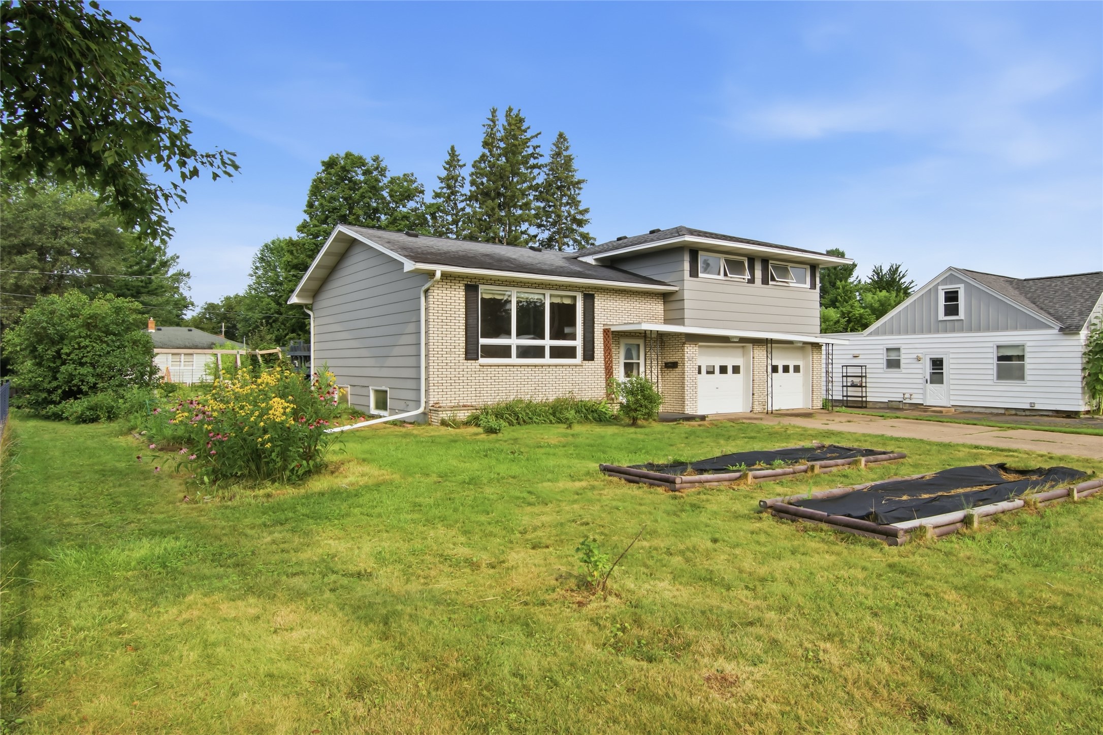 Photo of 217 N Poplar Street, Cadott, WI