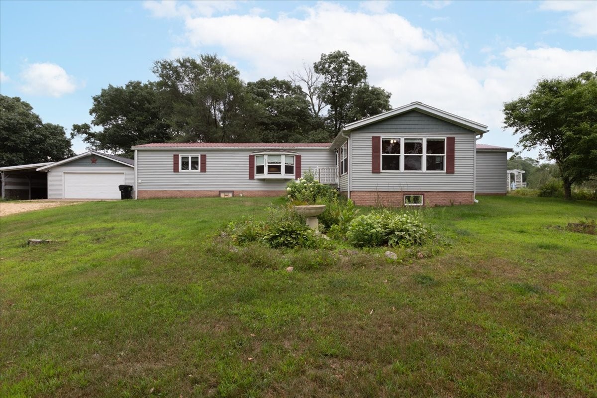 Photo of N9912 330th Street, Boyceville, WI