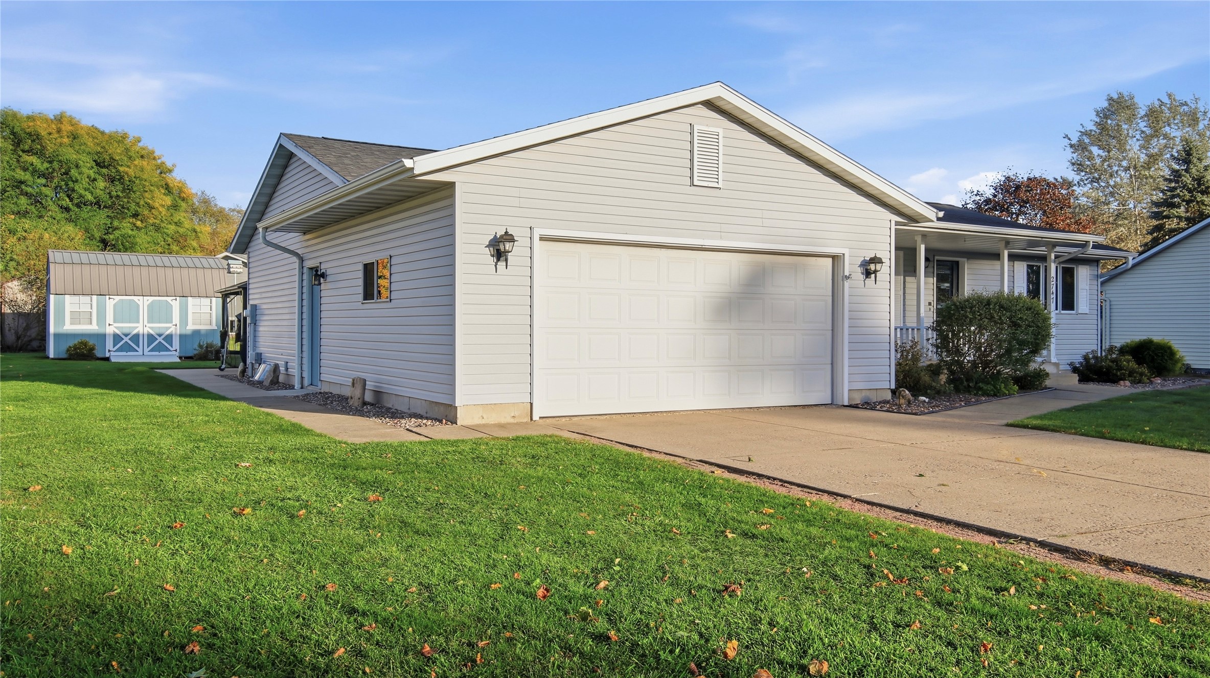 Eau Claire - Residential photo 2 of 34