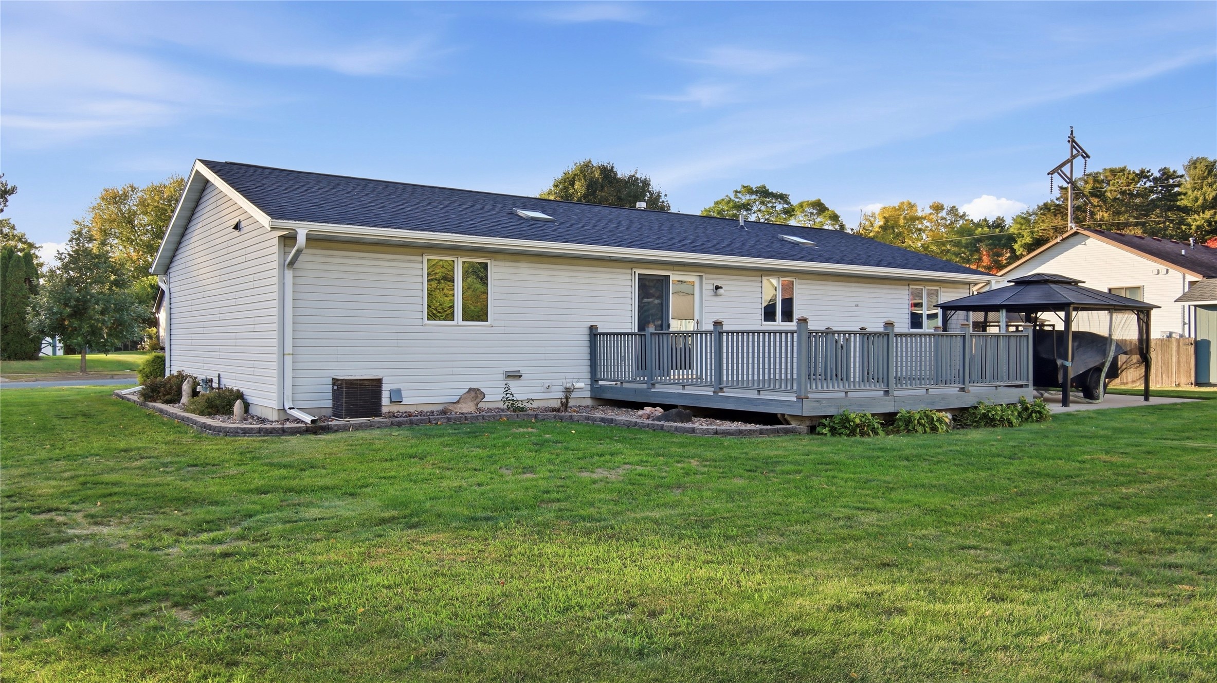 Eau Claire - Residential photo 3 of 34
