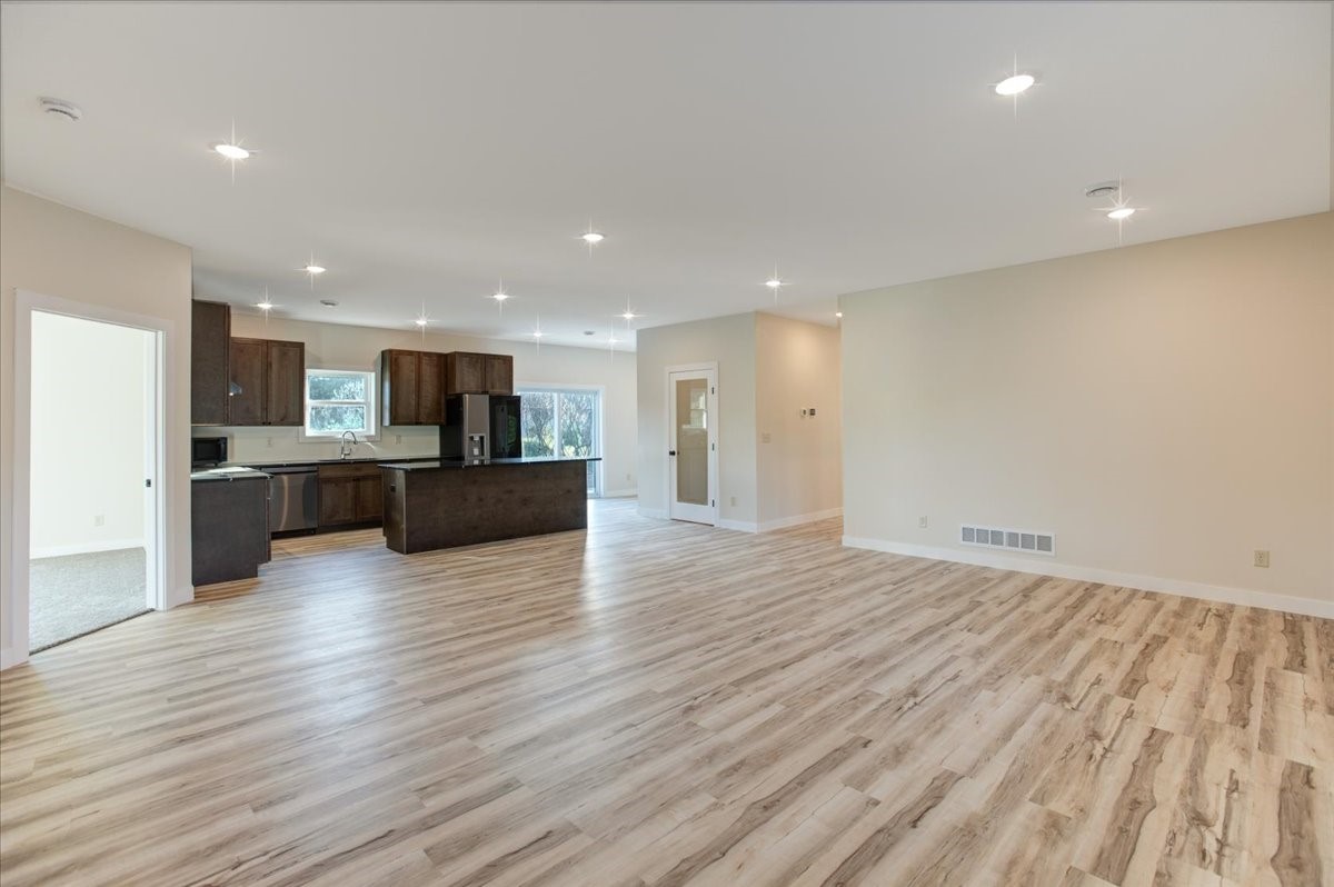 Property Photo #19