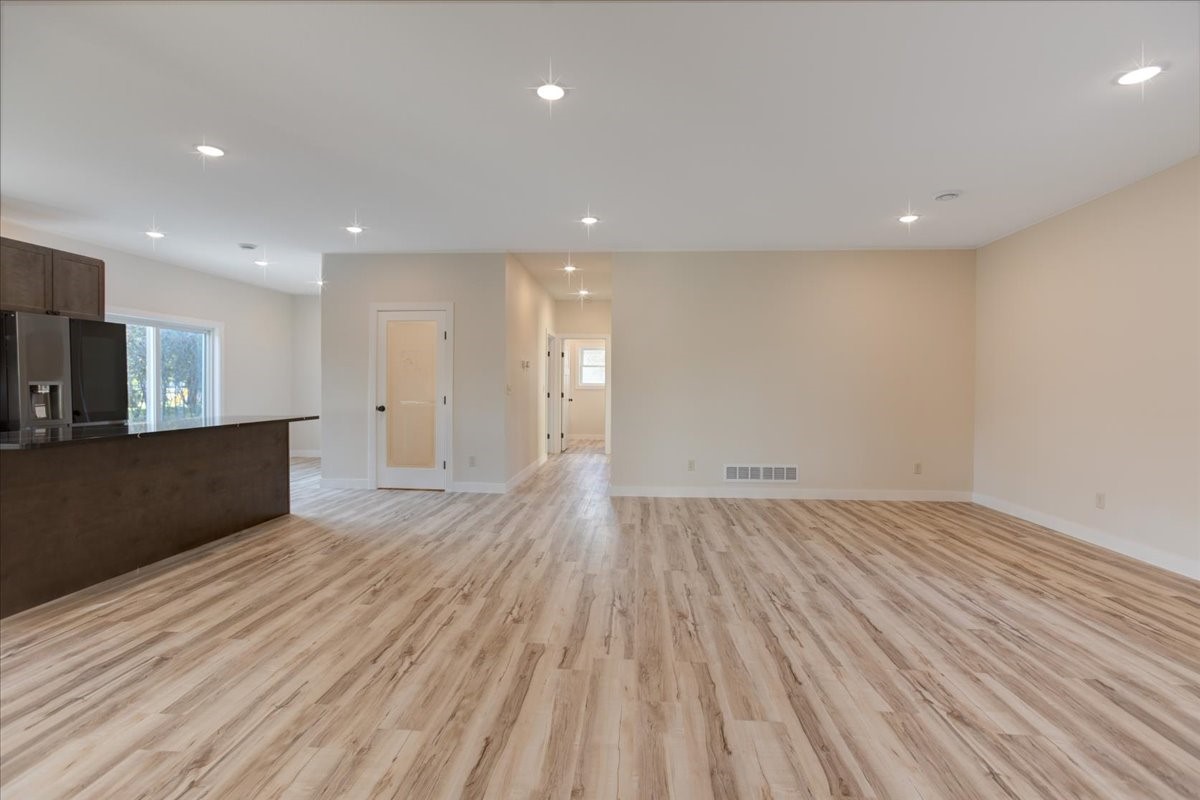 Property Photo #24
