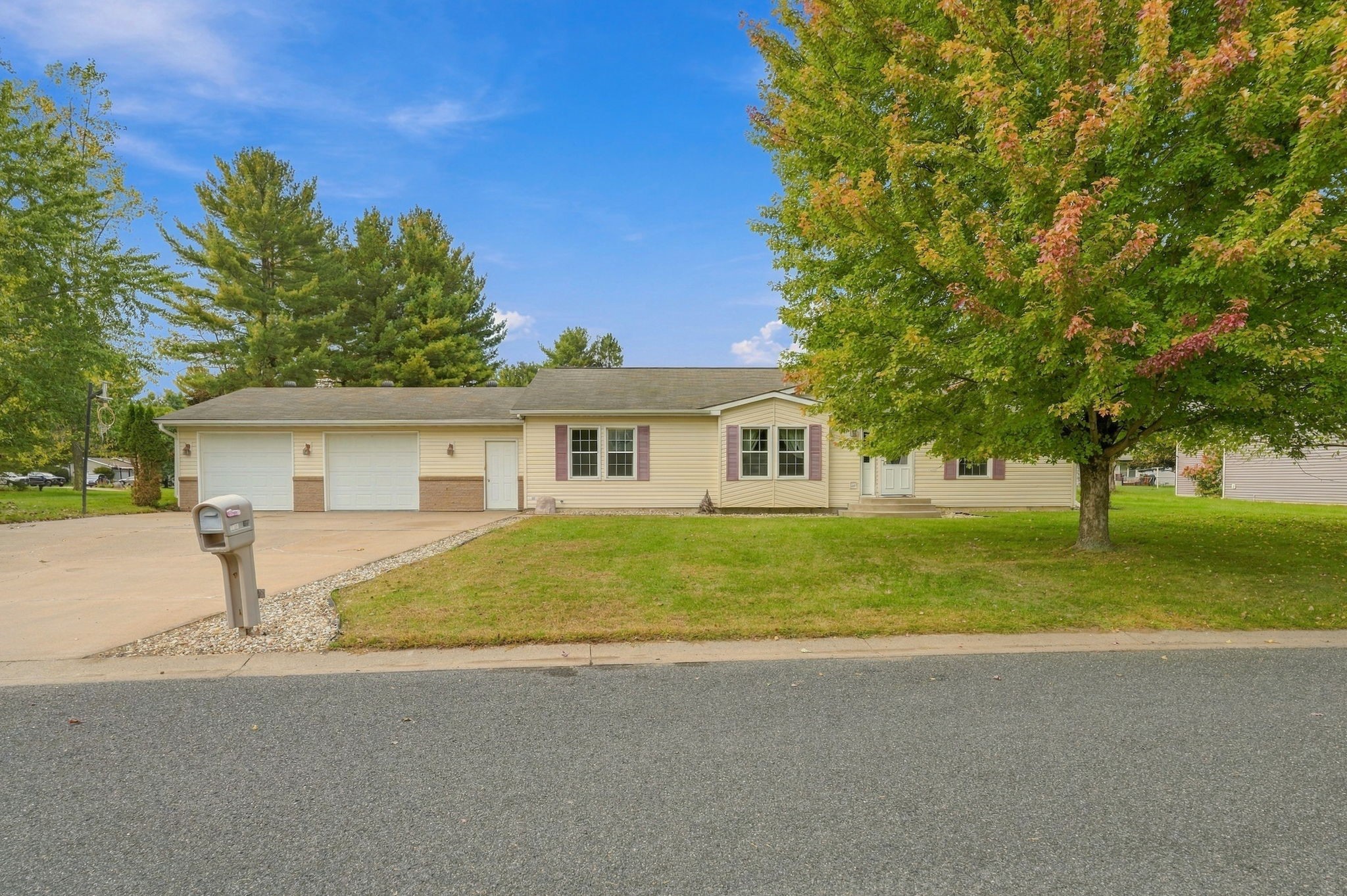 Photo of 1027 Prairie Circle, Menomonie, WI