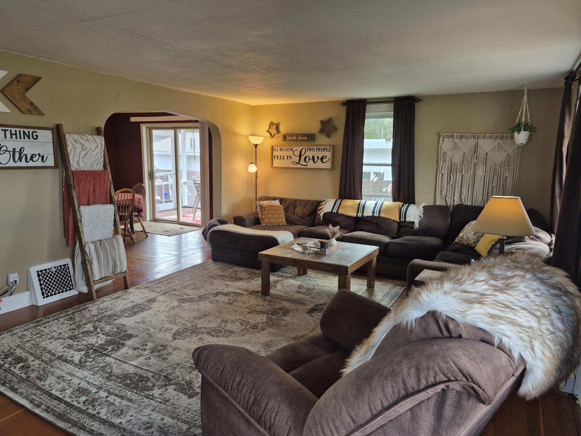 Property Photo #4